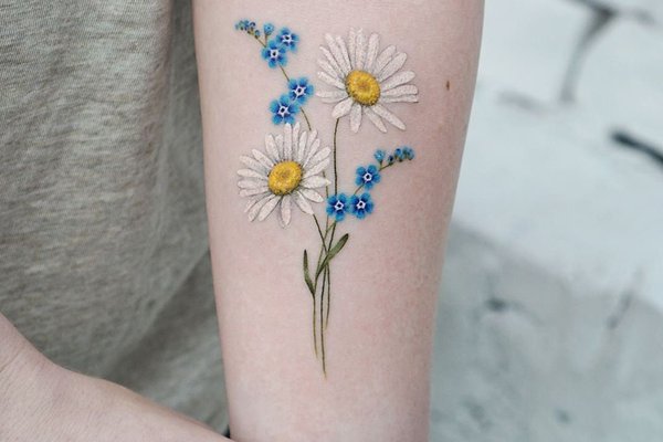 Tattoo Skizzen Kamille (Gänseblümchen)