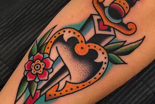 Tattoo Vorlagen vom Dolch