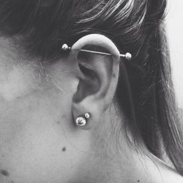ohr piercing schmerzhaftigkeit