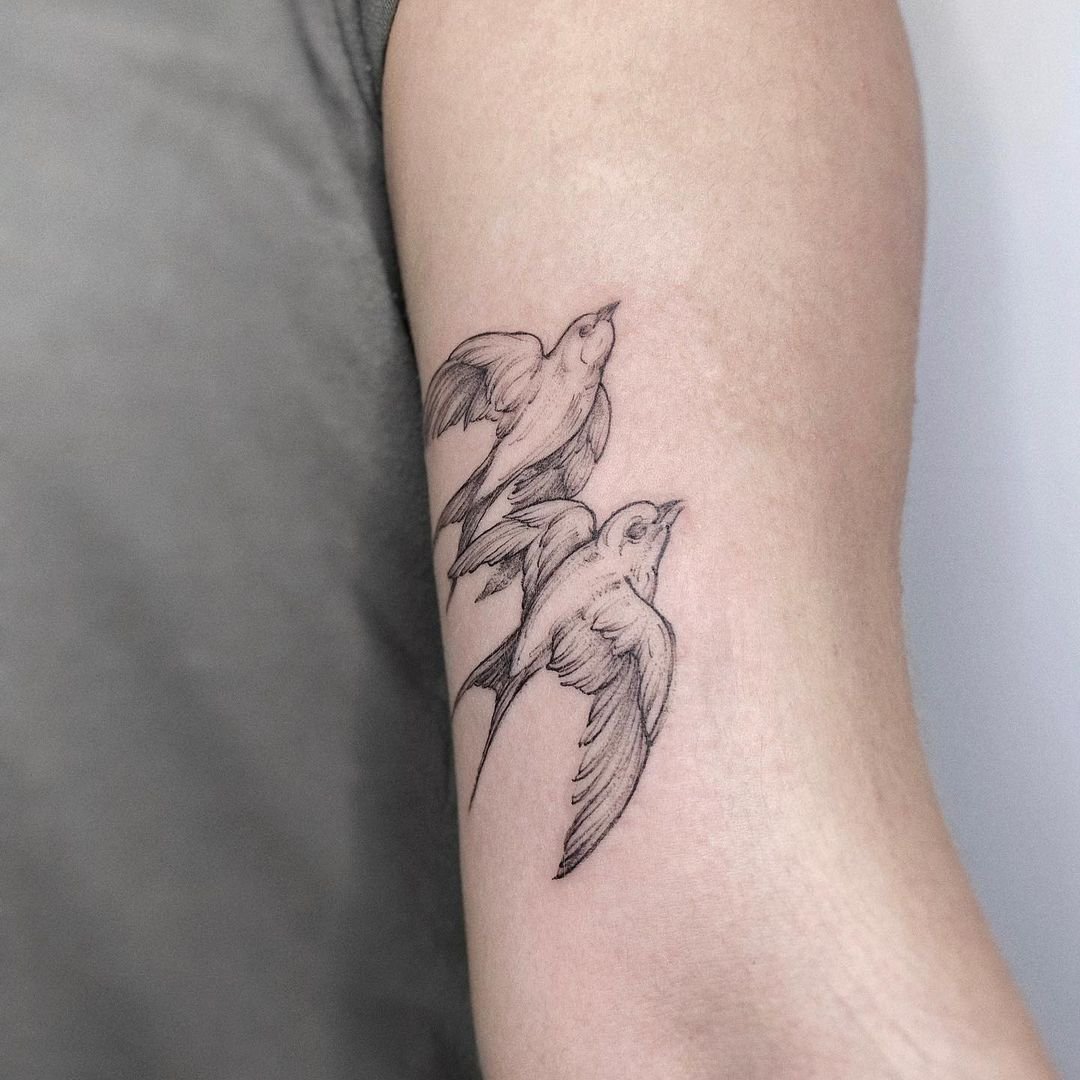 27+ Vögel Tattoo Bedeutung & Vorlagen & Für Männer und Frauen VeAn