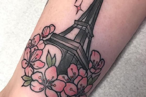 Tattoo-Sketche "Eiffelturm"