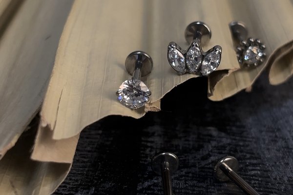 Titan-Schmuck für Piercing