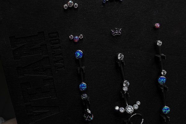 Titan-Schmuck für Piercing