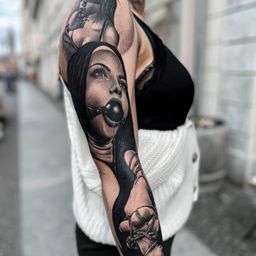 Tattoo salon in Frankfurt