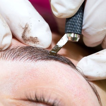Augenbrauen Microblading