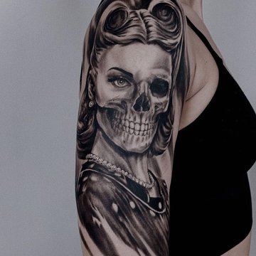 Tattoo salon in Frankfurt