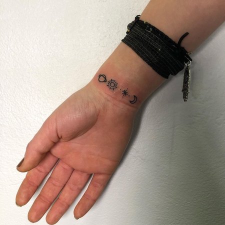 40+ kleine ideen tattoos mit bedeutung für frauen VeAn Germany