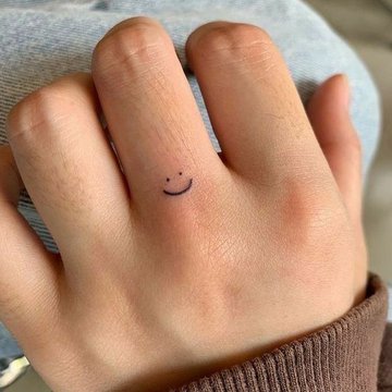 Lächeln Tattoo Skizze