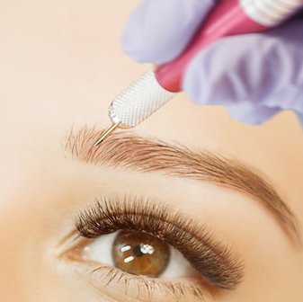 Augenbrauen Microblading