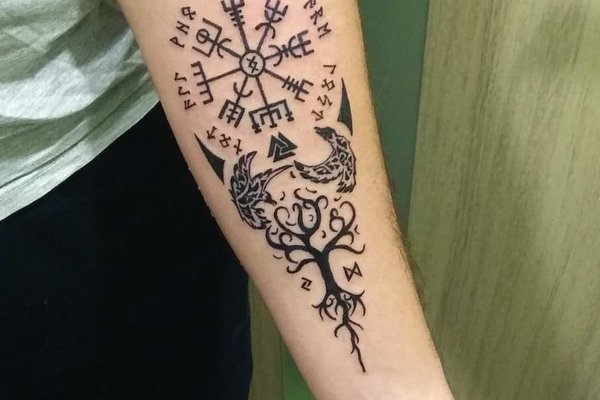keltische tattoos frauen