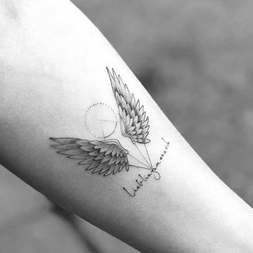 Tattoos Vorlagen von Flügeln