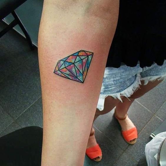 27+ Schöne Diamant Tattoos für Männer und Frauen Bedeutung & Vorlagen