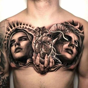 Symbolisches Tattoo Engel-Teufel auf der Brust