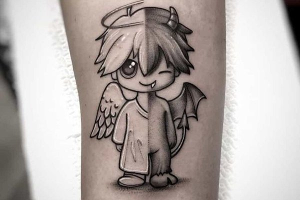 Kleines Engel und Teufel Tattoo