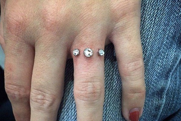 flat piercing arten