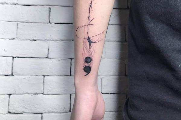 Wasserfarben-Semikolon Tattoo