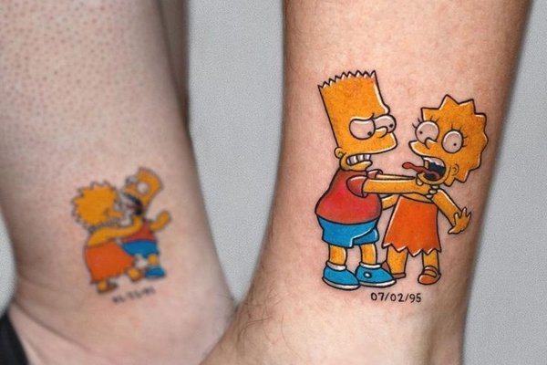 Cartoon-Tattoo mit Bart und Lisa Simpson