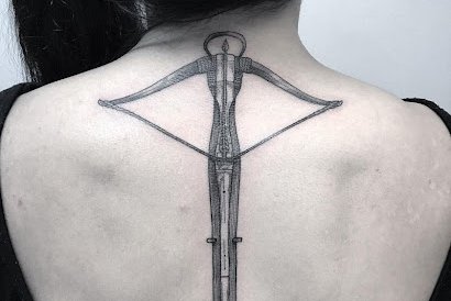 Tattoo-Skizze Armbrust