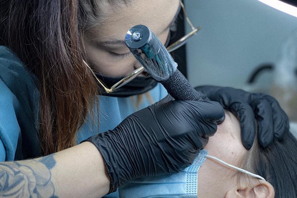 Permanent make - up in Leipzig